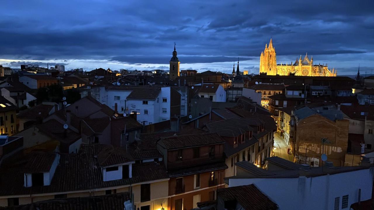 The View - Apartamento Reformado Con Vistas A La Catedral - Leonapartamentos Buitenkant foto